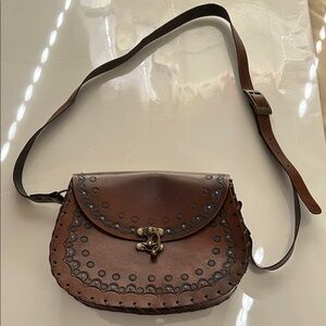 Tiggy Vintage-Inspired Brown Leather Crossbody Bag